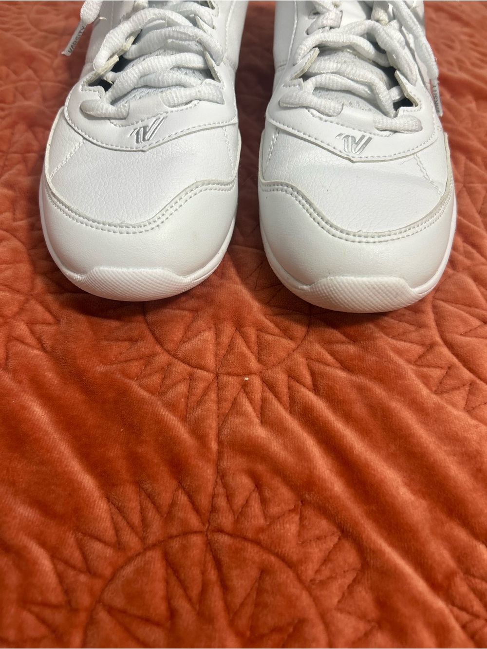 Varsity Cheerleaders C3 White Athletic Sneakers with Blue Insole - Picture 6 of 9